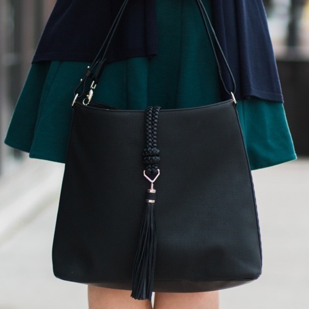 Stella Dot Hayes Tassel‎ Hobo Black Textured Crossbody Shoulder Bag